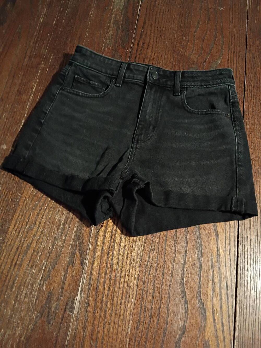 Size 2 American Eagle Stretch Black Denim Jean Shorts Cuffed Pockets Belt Loops